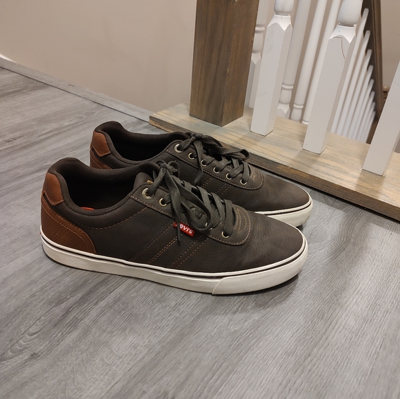 Levi's men's sneakers - Picture 2 of 4